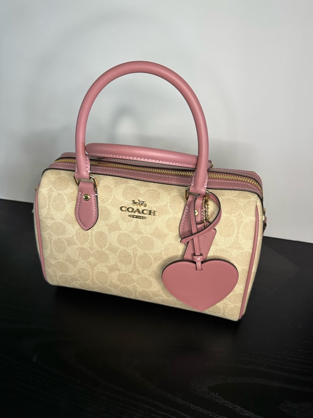 Coach Signature Sand and Peony Heart Charm Medium Rowan NWT CDB21 - Picture 6 of 12